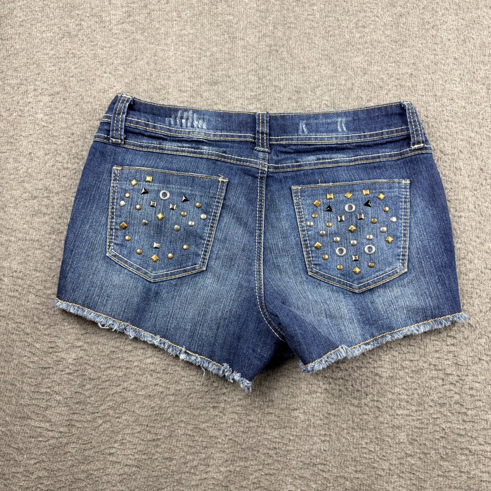 Southpole Distressed Studded Denim Shorts Women's Size 9 Blue Cut Off Y2K - Picture 2 of 14
